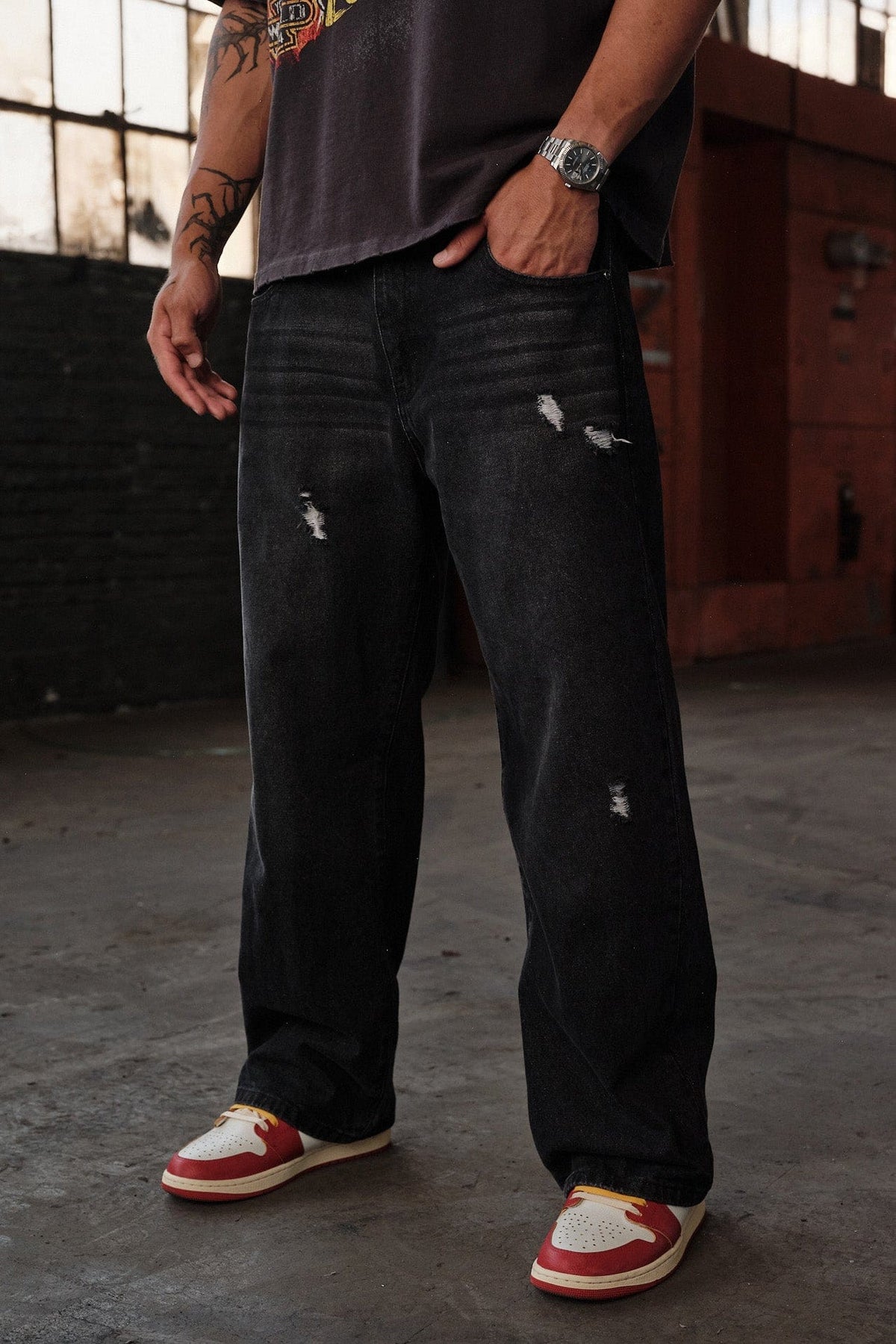 6037 - Loose Essential Jeans