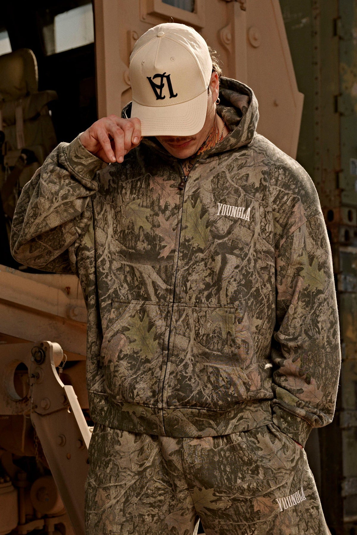 5062 - Heritage Zip-Up Hoodies